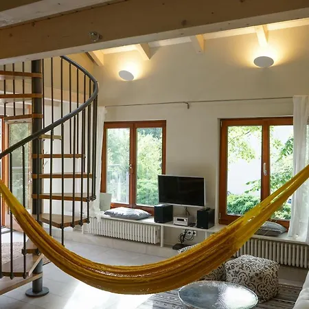 Loft 1. Og Apartment *